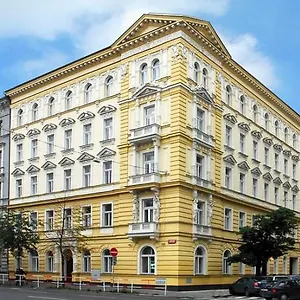 Assenzio 4*, Prague République tchèque